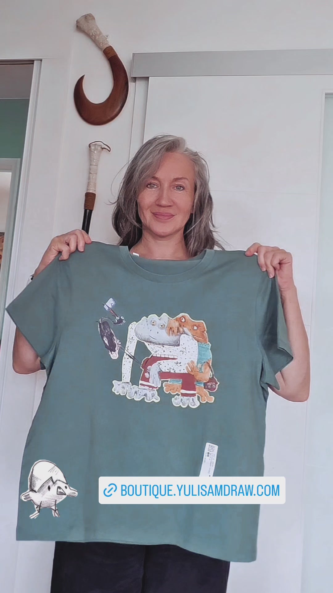 Selfie — Women's Organic Tee